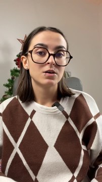 Il y a des silences qui parlent plus fort que les mots, parfois, le monde semble aveugle à ce qui ne se voit pas #poesie #francais #tristesse #emotion #booktok #pourtoi #writing