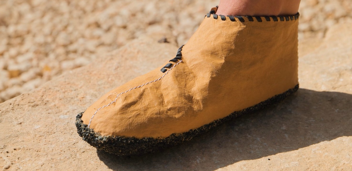 La magie du relooking des chaussures : des techniques artisanales pour un nouveau look !