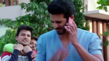 43. Naati Pinky (Ki Lambi Love Story), en español