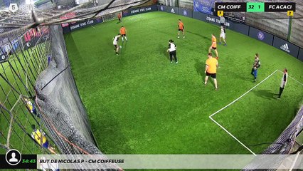 But de Nicolas P - Cm Coiffeuse