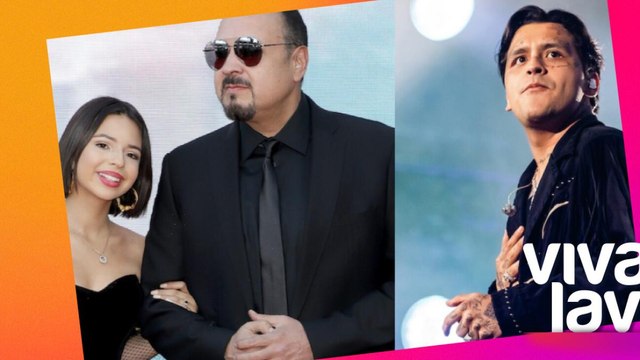 Pepe Aguilar sube al escenario a Christian Nodal y manda mensaje a los 'haters'