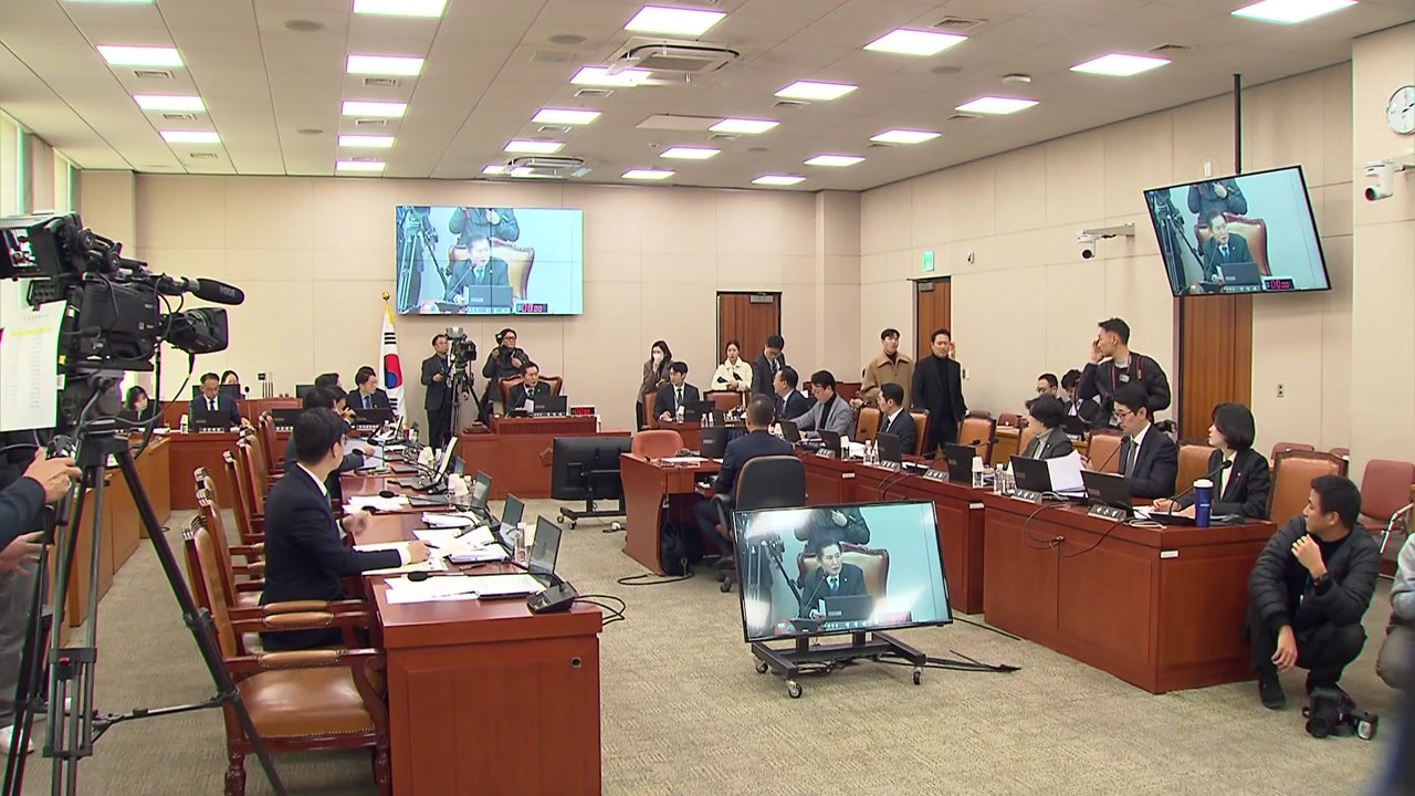 국회 법사위 공방..."이재명 재판 지연" vs "윤 대통령 체포해야" / YTN