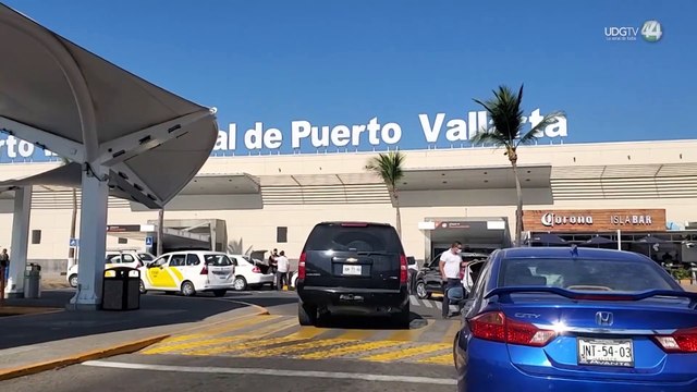 Retrasados 3 vuelos nacionales por niebla en Vallarta: GAP