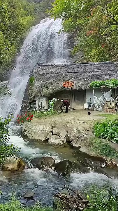 A CUTE  VILLAGE