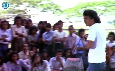 Cintaku Di Kampus Biru (1976)