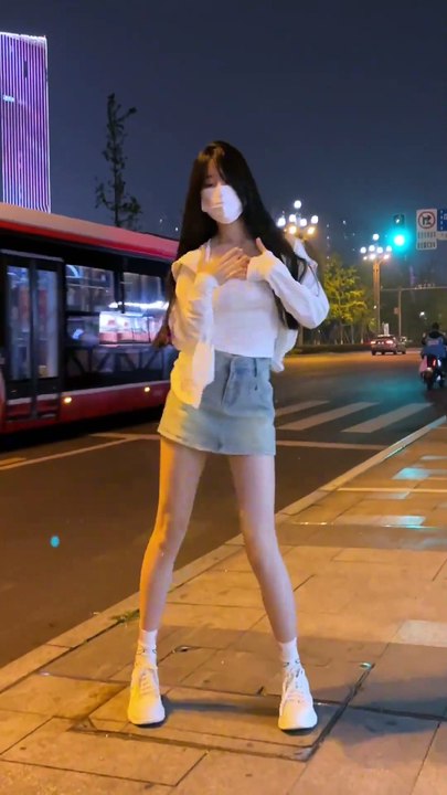 爱来爱去没意思 傍晚的风 清凉的酒 哪一样不快乐～#爱来爱去烦不烦