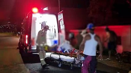 Mulher de 52 anos é socorrida após acidente doméstico no Brasmadeira