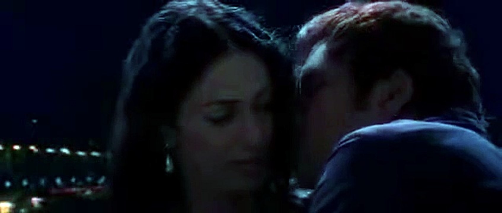 Rituparna Sengupta Hot Kiss and Bed Scene