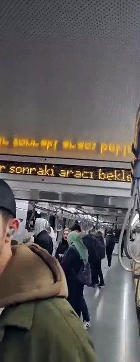 Üsküdar-Samandıra metro hattında yine arza ve gecikme