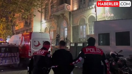İzmir'de Firari Uyuşturucu Taciri Yakalandı