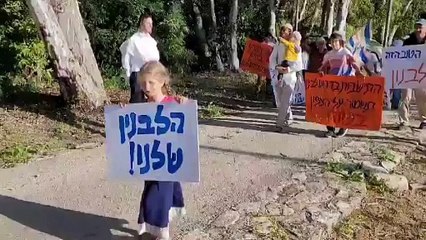 إسرائيليون عبروا حدود لبنان ونصبوا خياما في مارون الرأس