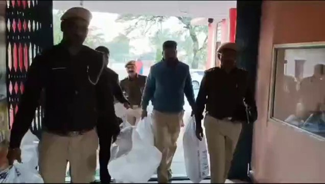 आरोपियों के संभावित ठिकानों पर पुलिस टीमों ने मारा छापा, कार्रवाई से पहले हो गए थे फरार, एमडी ड्रग बनाने की पकड़ी थी फैक्ट्री