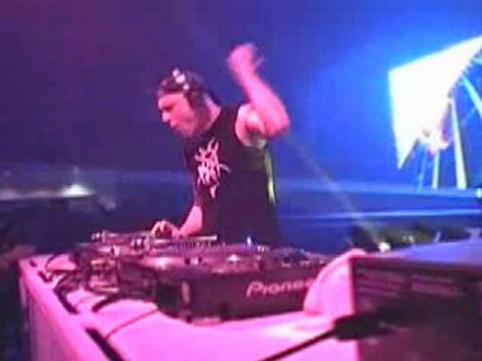 Pan plays at Tiesto 2008