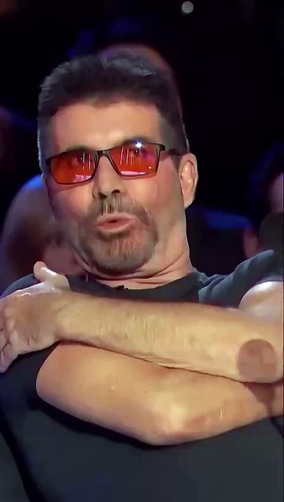 A woman performs a fusion with the white Bear #americagottalent #magic #shorts #hybrid#hybrids#nature#scienc#fascinating#mindblowingcreatures#differentspecies#incredible#animals#evolution#amazing