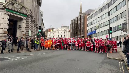 Watch as Isle of Man Santa Dash 2024 starts on Prospect Hill