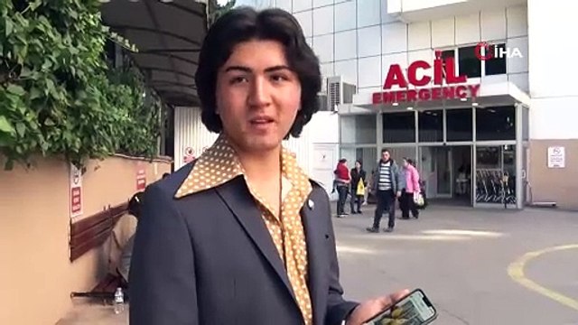 Ferdi Tayfur’un genç hayranı hastane önünde nöbet tutarak dua ediyor