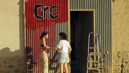 Gallo rojo - Tráiler