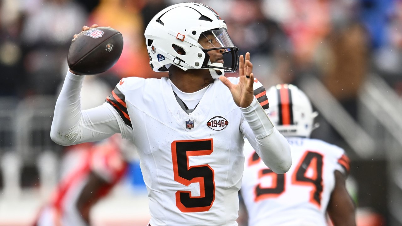 Cleveland's QB Chaos: Jameis Sits for Dorian Thompson-Robinson