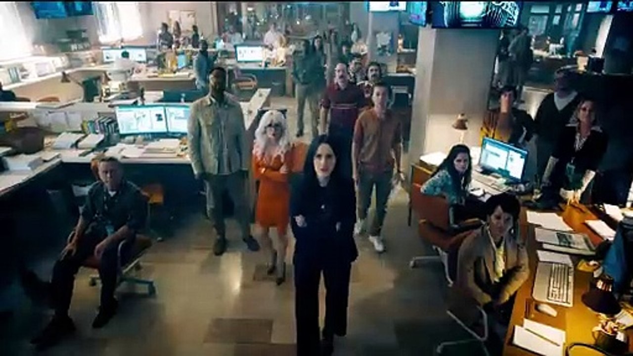 Teaser Superman / Pourquoi le slip rouge ringard fera son retour en 2025 ? Cette explication va vous réconcilier avec le costume, "Il est tellement puissant qu'il..."