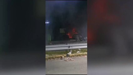 ext-incendio-de-camion-181224