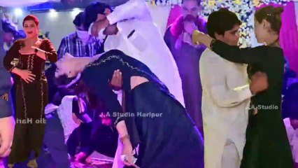 Sham Hai Dhuan Dhuan , Billi Dubai Wali , Latest New Dance Performance 2025