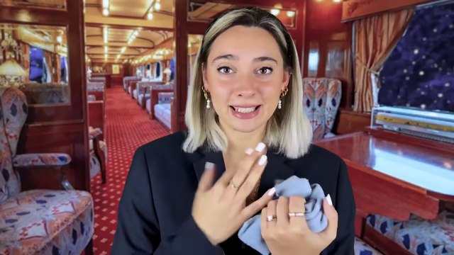 🎅❄️✨ Cozy Christmas ASMR on the Polar Express 🚂: Relaxing Holiday Sounds 🎄, North Pole Magic ❄️, Festive Ambiance 🎁, Calming Winter Vibes ❄️, and Soothing Train Sounds for Sleep 🌙✨