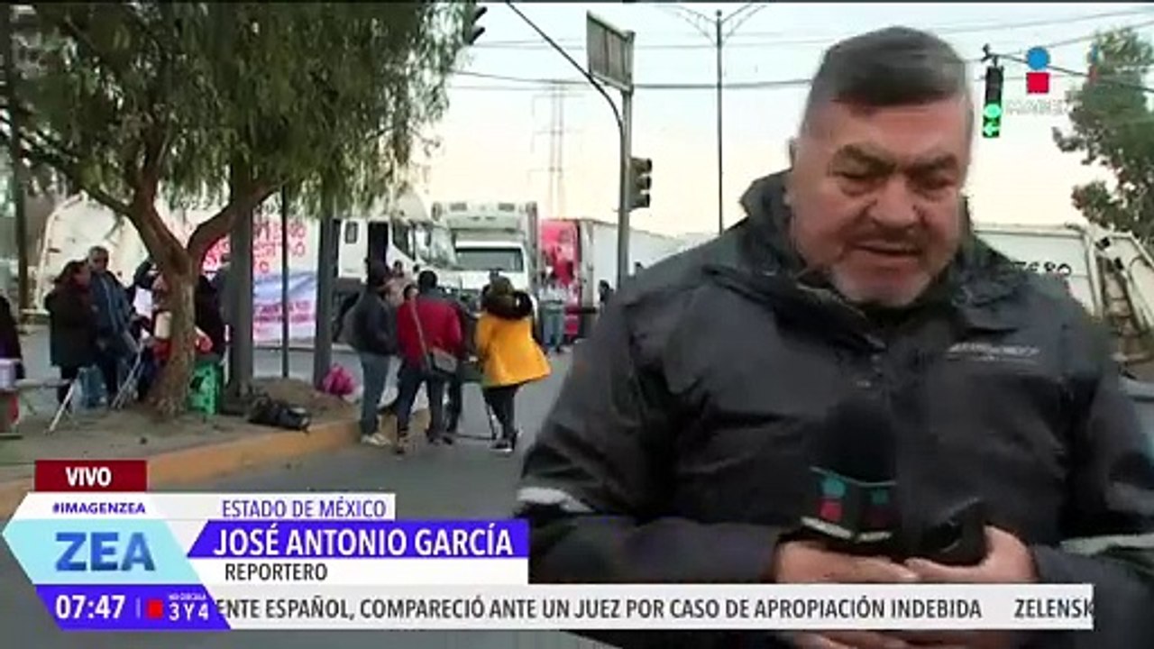 Trabajadores de Ecatepec denuncian falta de pagos y bloquean avenidas