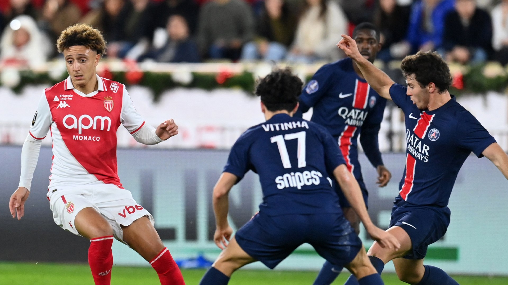 AS Monaco e PSG se enfrentam em grande duelo na Ligue 1