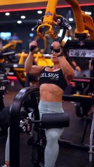 Female CrossFit workout Mommy Walk So iconic #motivation #crossfitlifestyle #crossfit #fitness