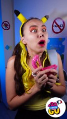 UN PROFESSEUR A MANGÉ SON CHEWING-GUM ! 😱 Mais ce n'est pas un problème pour Pika 🖤⚡️ #snacks