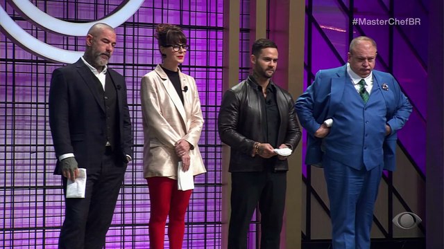 Walkyria se vira com petit fours e faz mignardises equilibradas