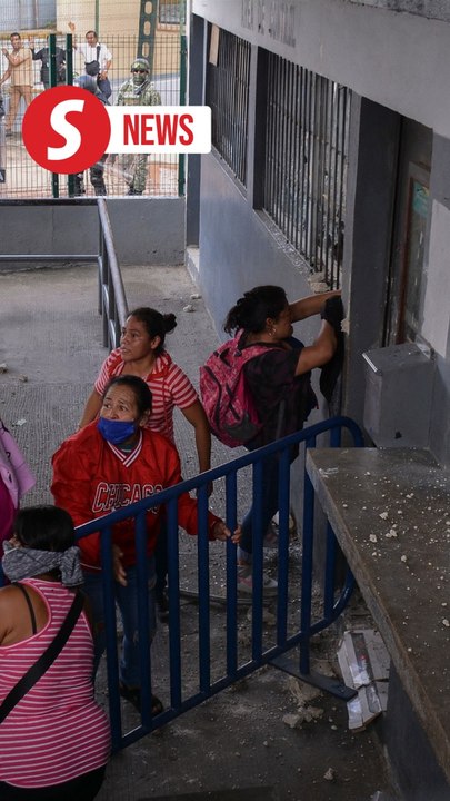 Inmates' relatives break into Mexican prison after rumours of high death toll following riot