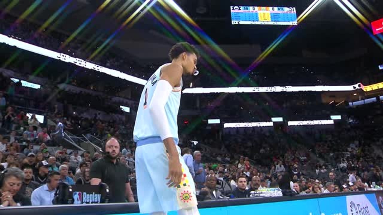 Best of Wembanyama's 42-point showing against Hawks