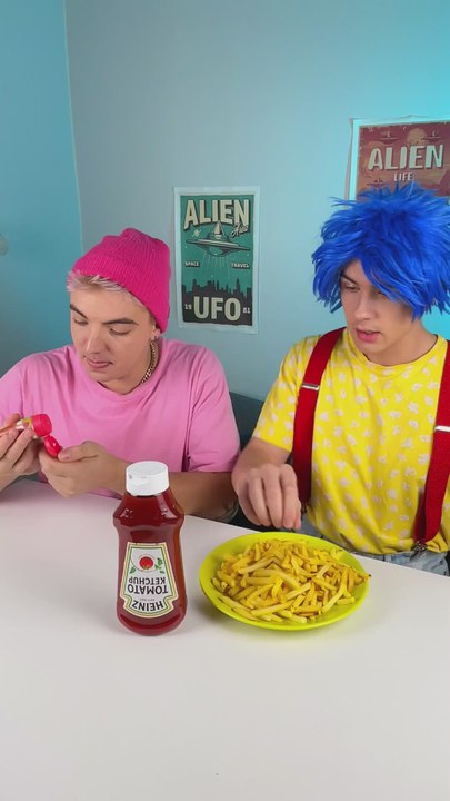 Ketchup, but make it weird 🍅😅