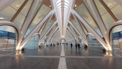 La nouvelle gare de Mons accueille les voyageurs