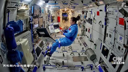 9 SAATLİK UZAY YÜRÜYÜŞÜ: Çin ABD'nin rekorunu kırdı!