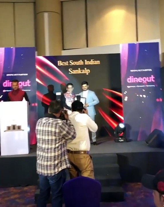 Dr Kailash Goenka Receives Best South Indian Restaurant in Casual Dining' in Times Food Awards 2020