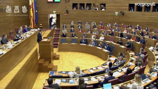 Bronca entre diputados en la sesión de control a Mazón entre gritos de 'dimisión'