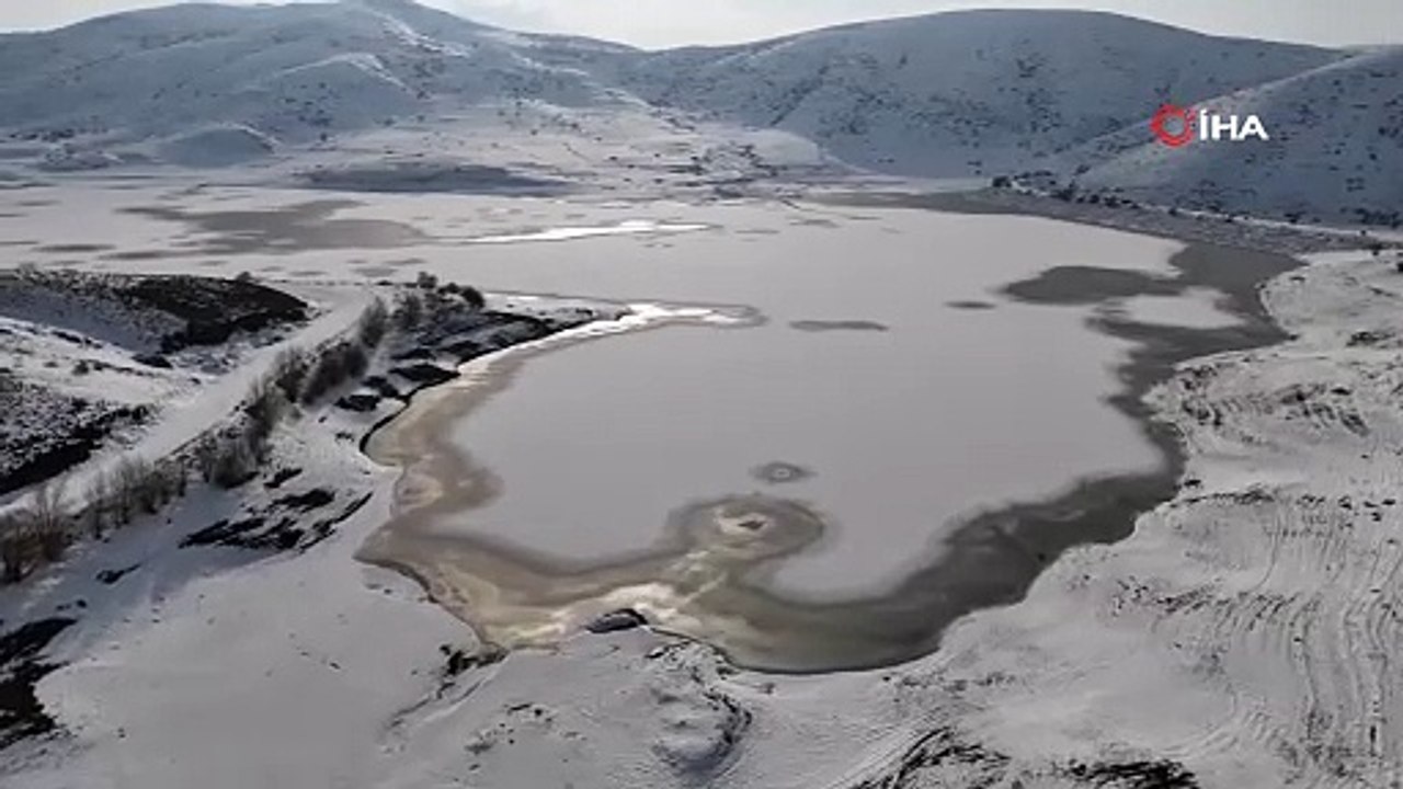 Dondurucu soğuklar Sivas'ı vurdu!