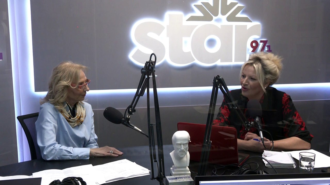 “Μυστικά για να λάμψεις από ομορφιά στις γιορτές” η αισθητικός – κοσμετολόγος και διευθύντρια του πολυδύναμου κέντρου Vita Plus Lamias, Κατερίνα Ζήκα, στον STARFM