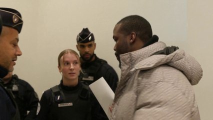 Procès Pogba: Mathias, le frère de Paul, arrive au tribunal correctionnel de Paris