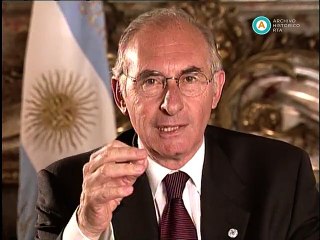 De la Rúa decreta el estado de sitio en cadena nacional (2001)