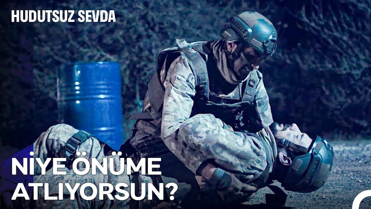 Herkesin Böyle Uğruna Öleceği Bir Dostu Olmalı - Hudutsuz Sevda