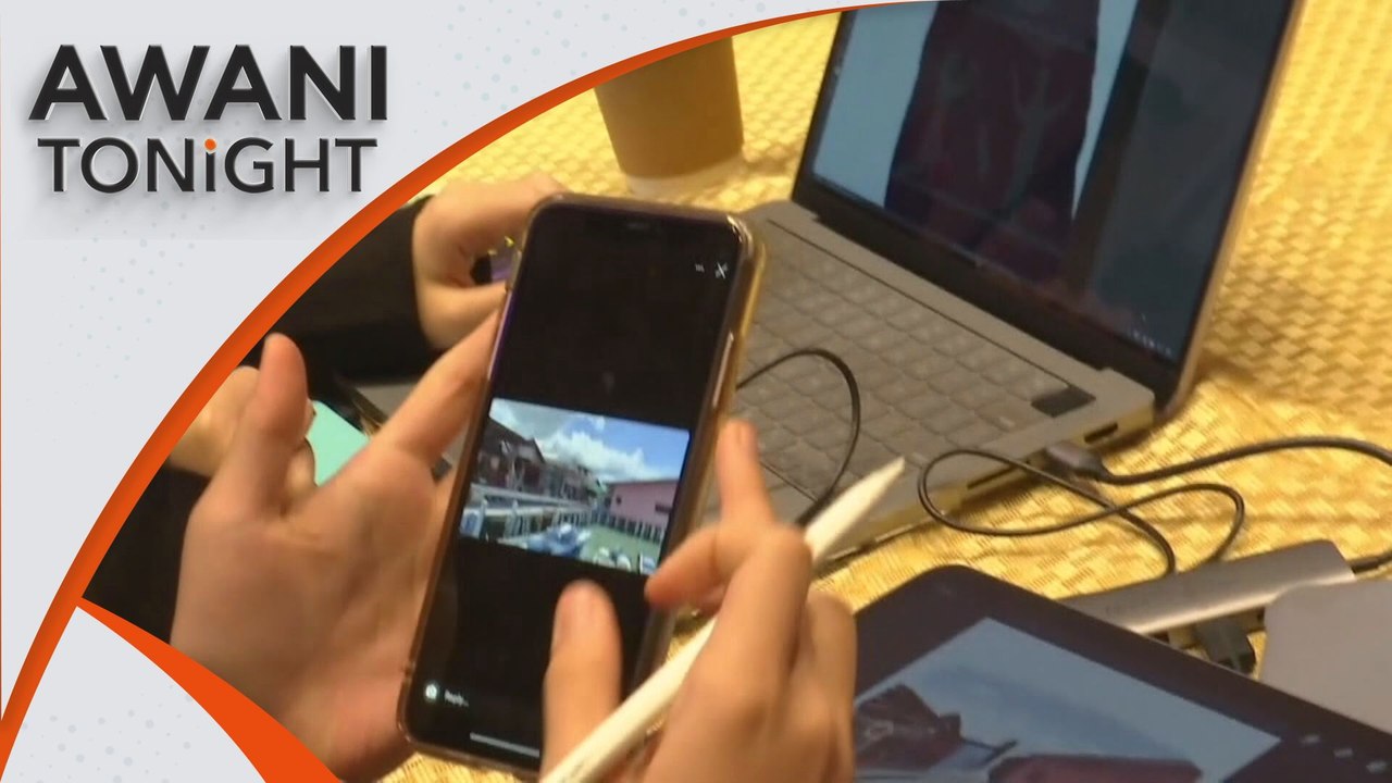 AWANI Tonight: Govt assessing France, Australia’s social media laws for kids