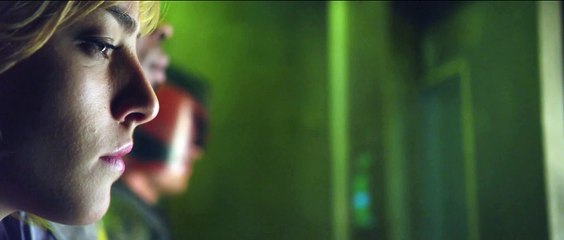 Dredd - he is thinking about disarming you