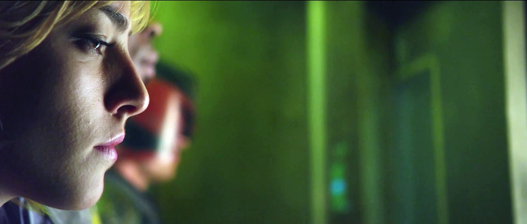 Dredd - he is thinking about disarming you
