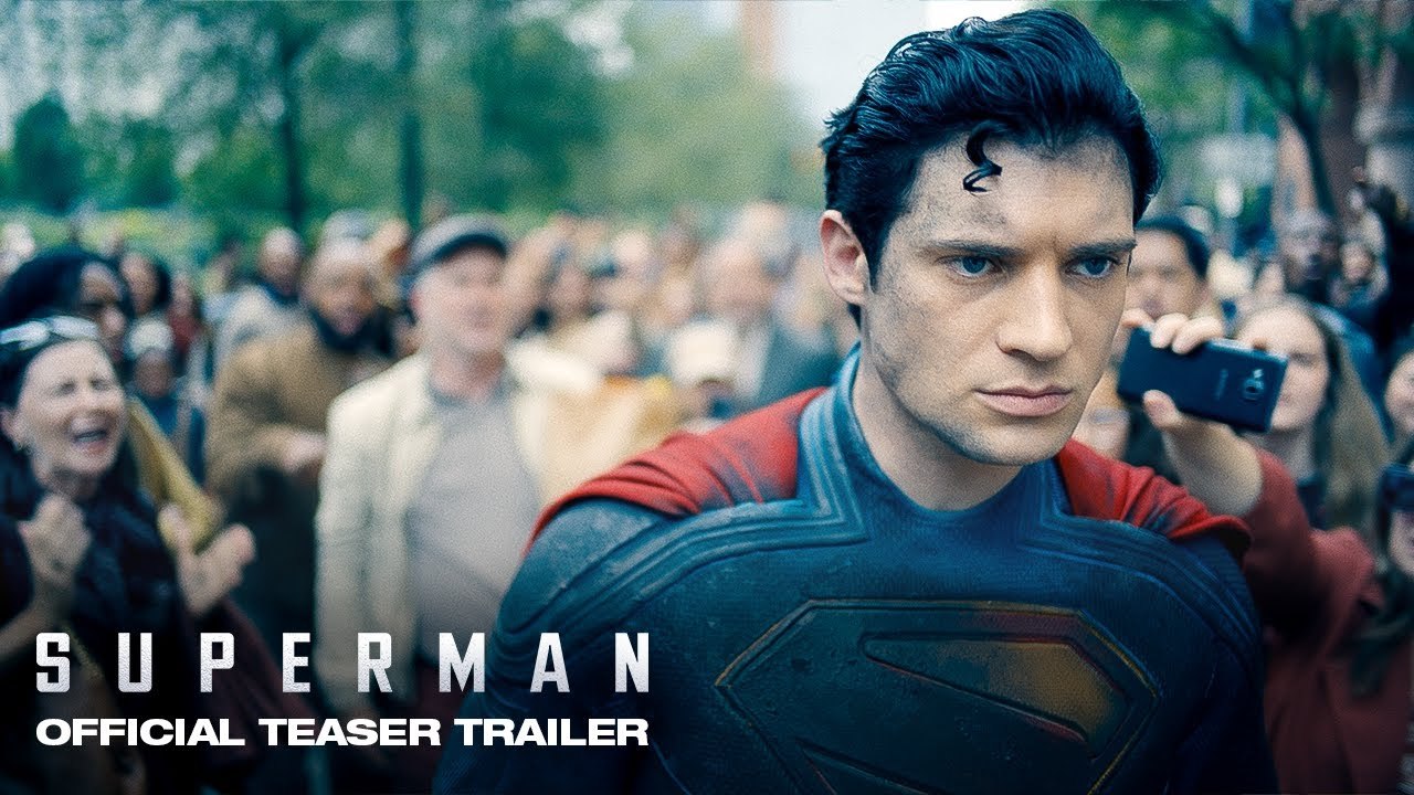 Primer avance de Superman