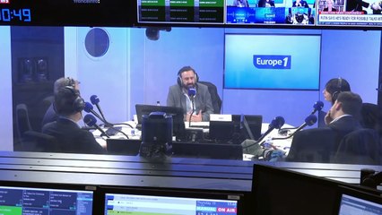 Cyril Hanouna - «Ce qui est inquiétant, c’est qu’on n’a personne qui nous propose un plan pour arrêter d’avoir un déficit et une dette qui s’envolent», s'alarme Gauthier le Bret