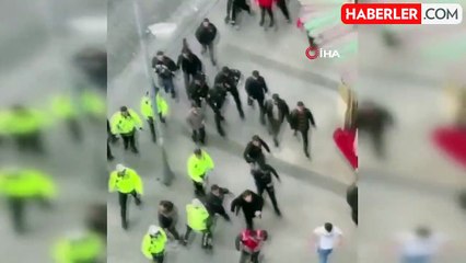 Eminönü'nde İki Grup Arasında Sopalı Kavga