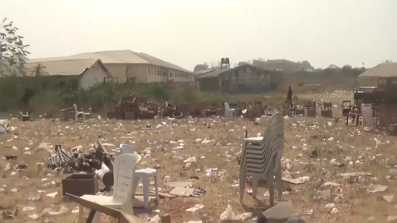 나이지리아 학교 압사 사고..."어린이 여러 명 사망' / YTN